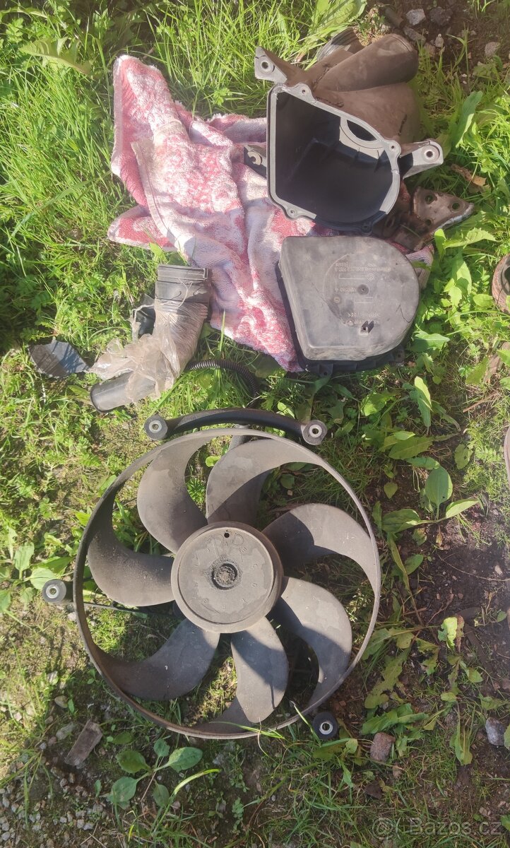 VW Lupo torpédo, nádržka, klima, sahara, zrcátka, topení - 4