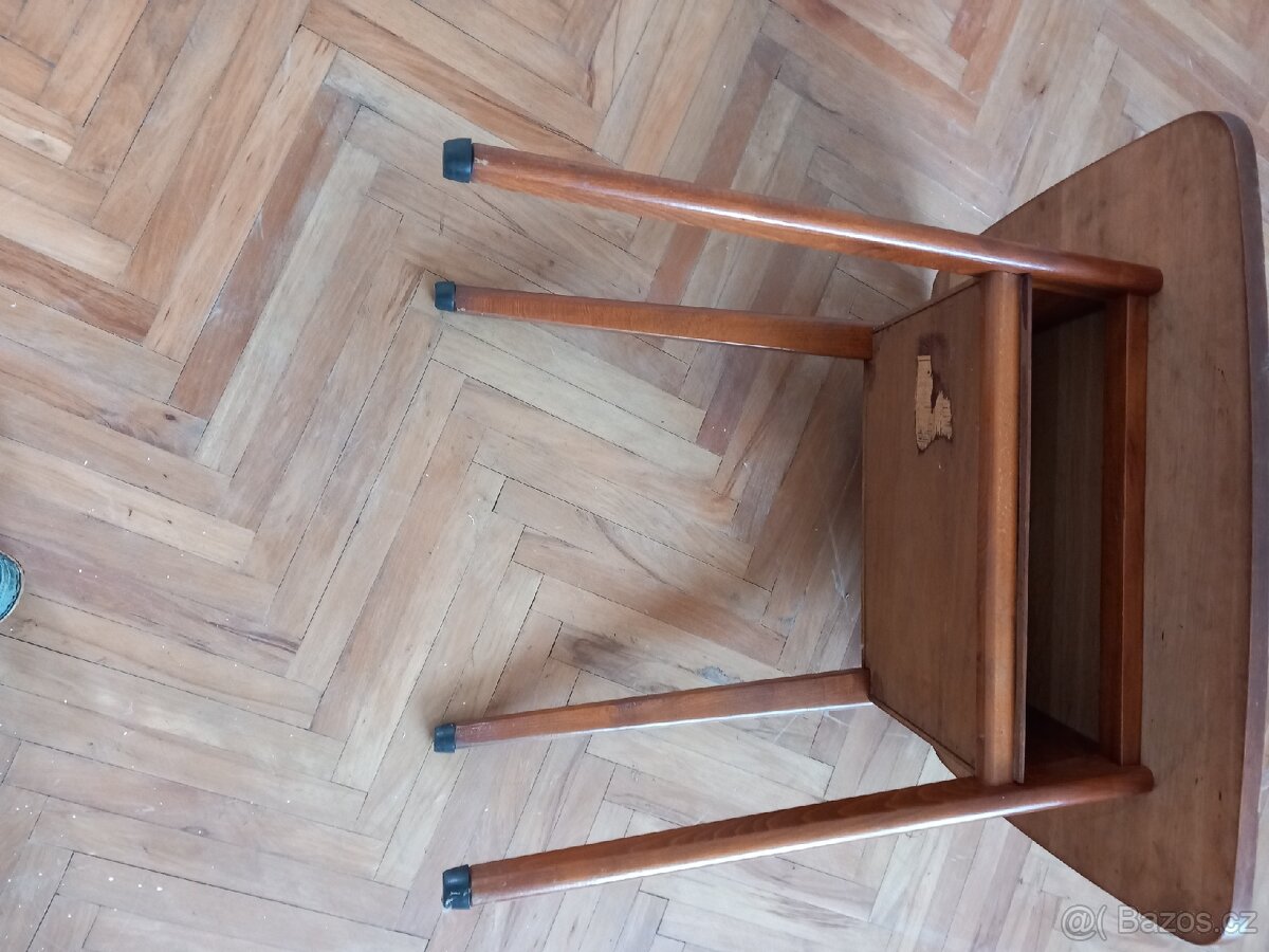 Retro televizní stolek - 4