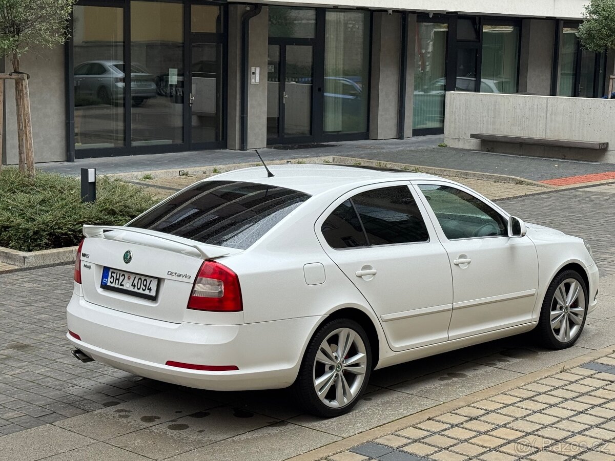 Škoda Octavia RS 2.0tdi 125kwt - 4