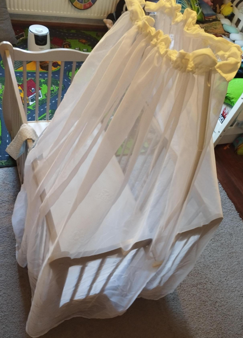 Dětská postýlka s matrací a nebesy - 4