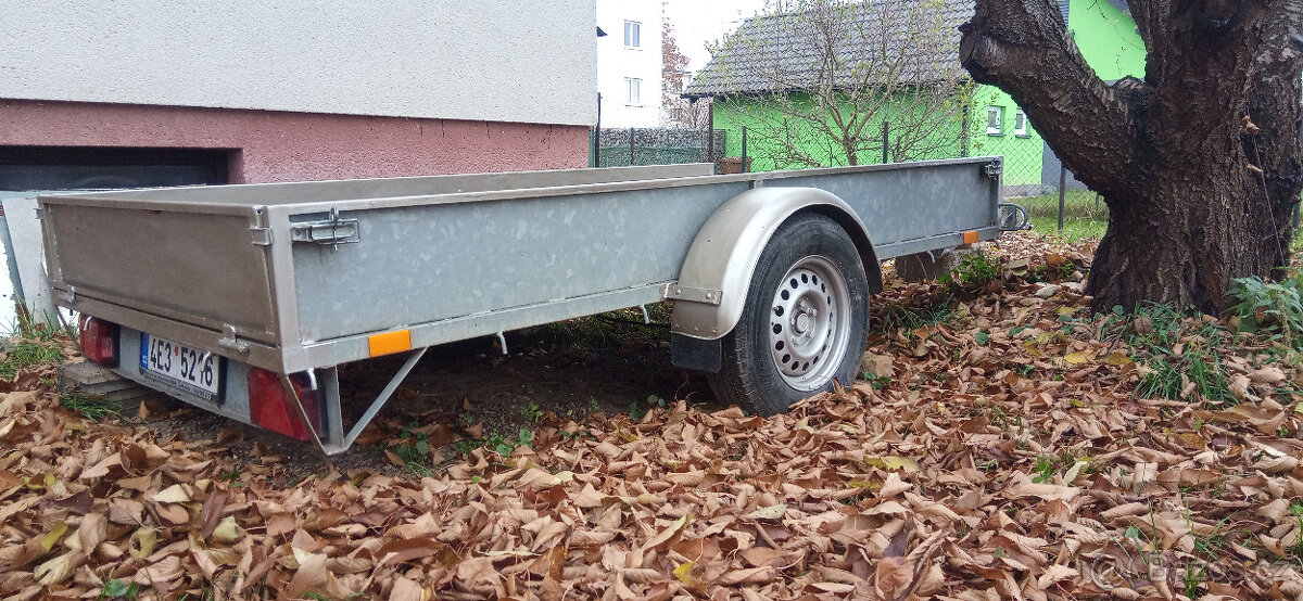 PŘíVĚS NÁKLADNÍ VALNíKOVÝ - 4