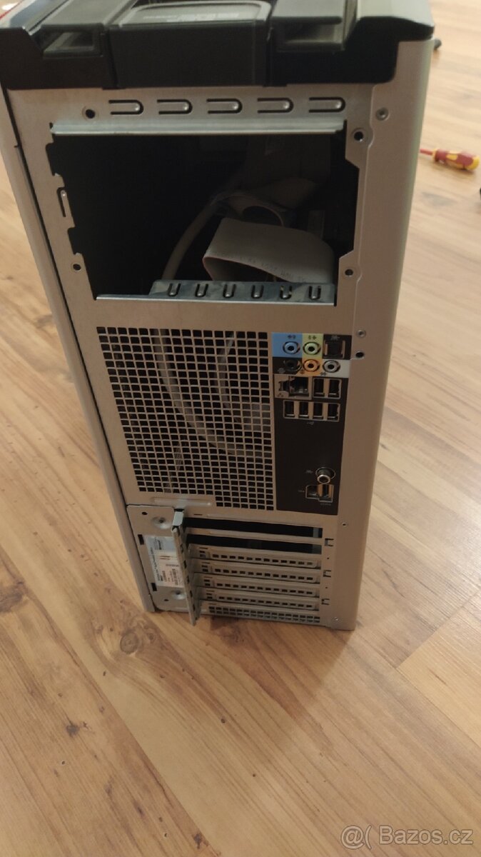 Prodám Počítač Dell XPS 420 - 4