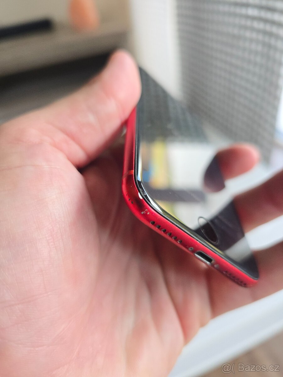 Iphone SE 64Gb RED - 4
