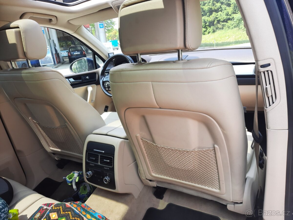 Volkswagen Touareg. TOP stav.Nezávislé topení. Nové rozvody. - 4