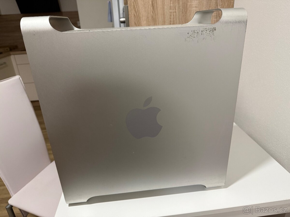Mac Pro A1186 EMC 2113 bez HDD a OS - 4