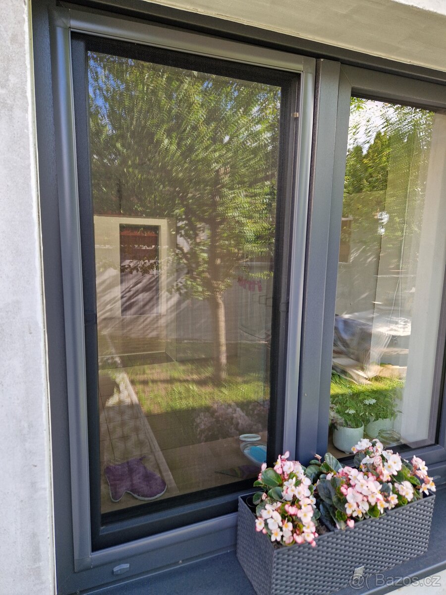 Síť proti hmyzu nové - 4
