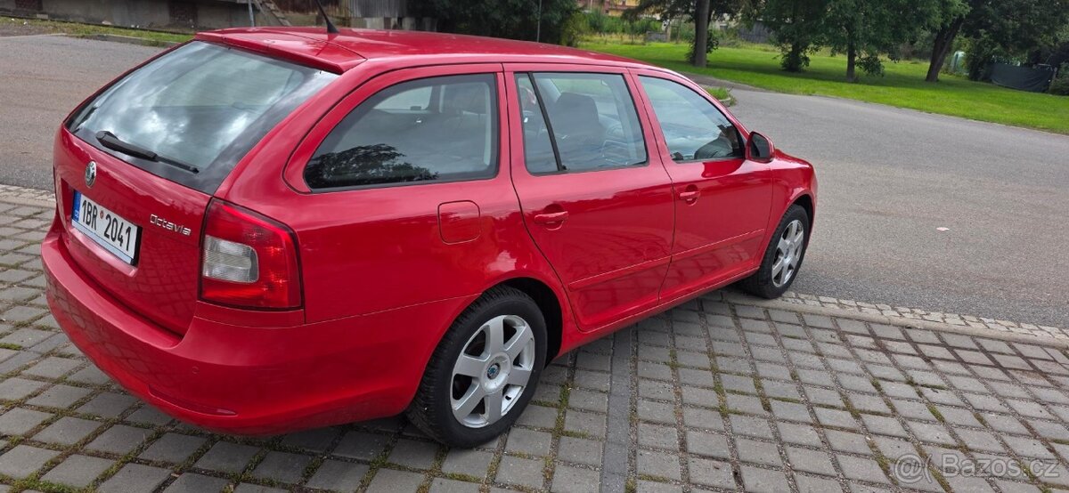 Škoda Octavia combi 1.2tsi 77kw rok-2013 - 4
