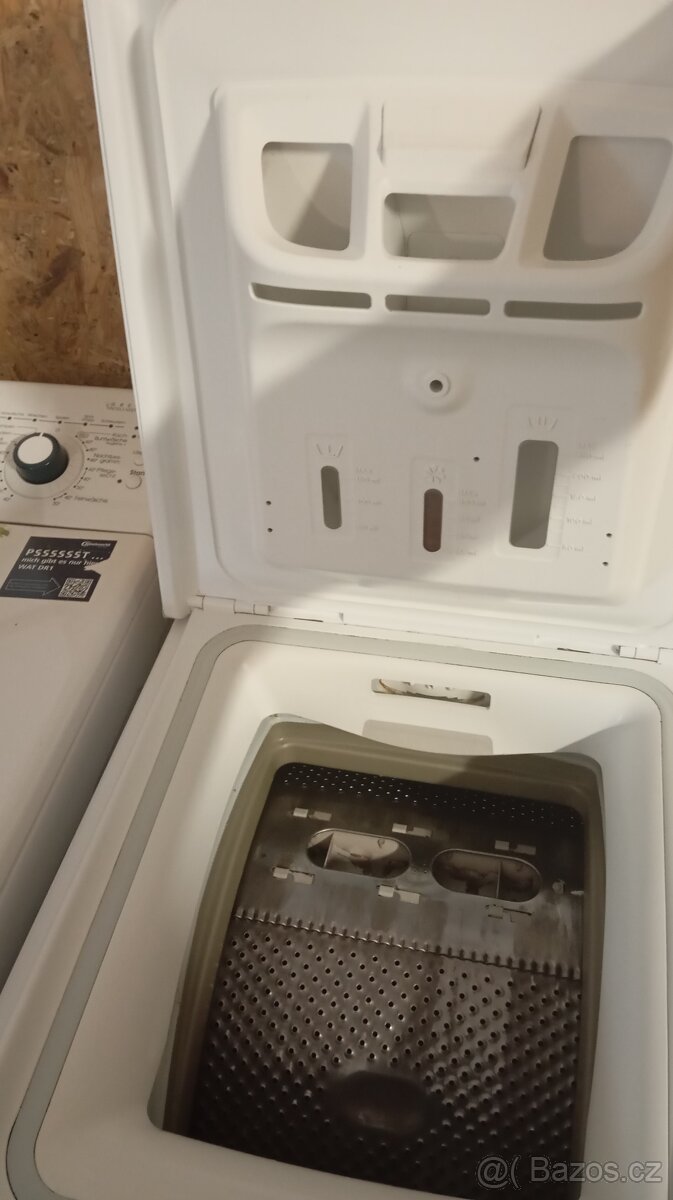 Vrchem plněná pračka Bauknecht - 4