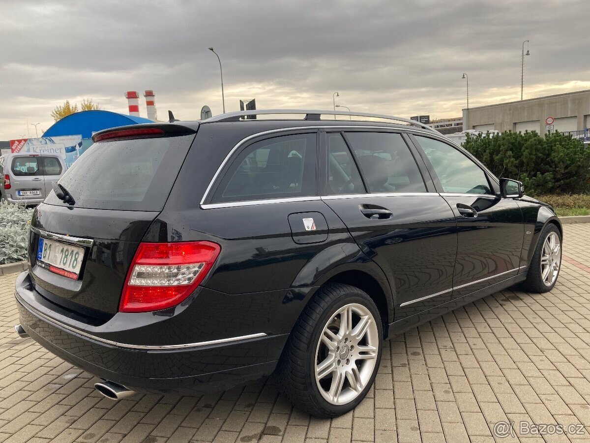 Mercedes Benz C w204 320cdi 165kW Avantgarde,Navigace,Kůže - 4