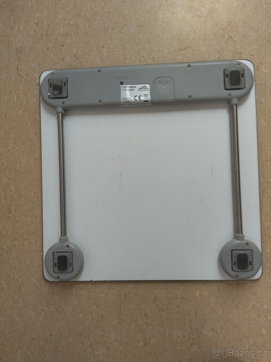 OSOBNÍ DIGITÁLNÍ VÁHA - 4