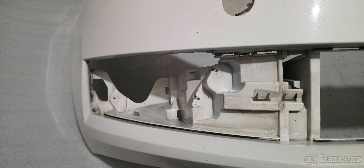 Přední nárazník Škoda Octavia III - 4