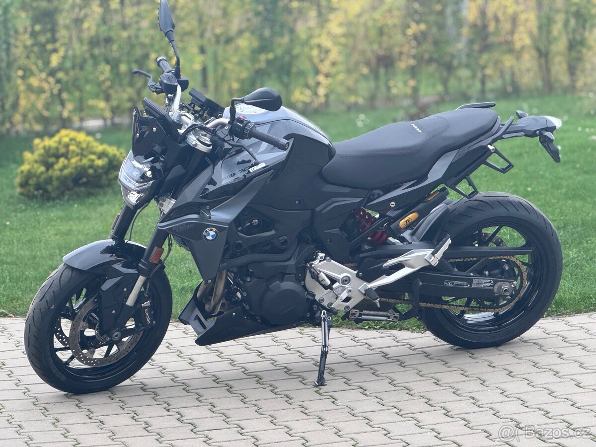 BMW F900R - 4