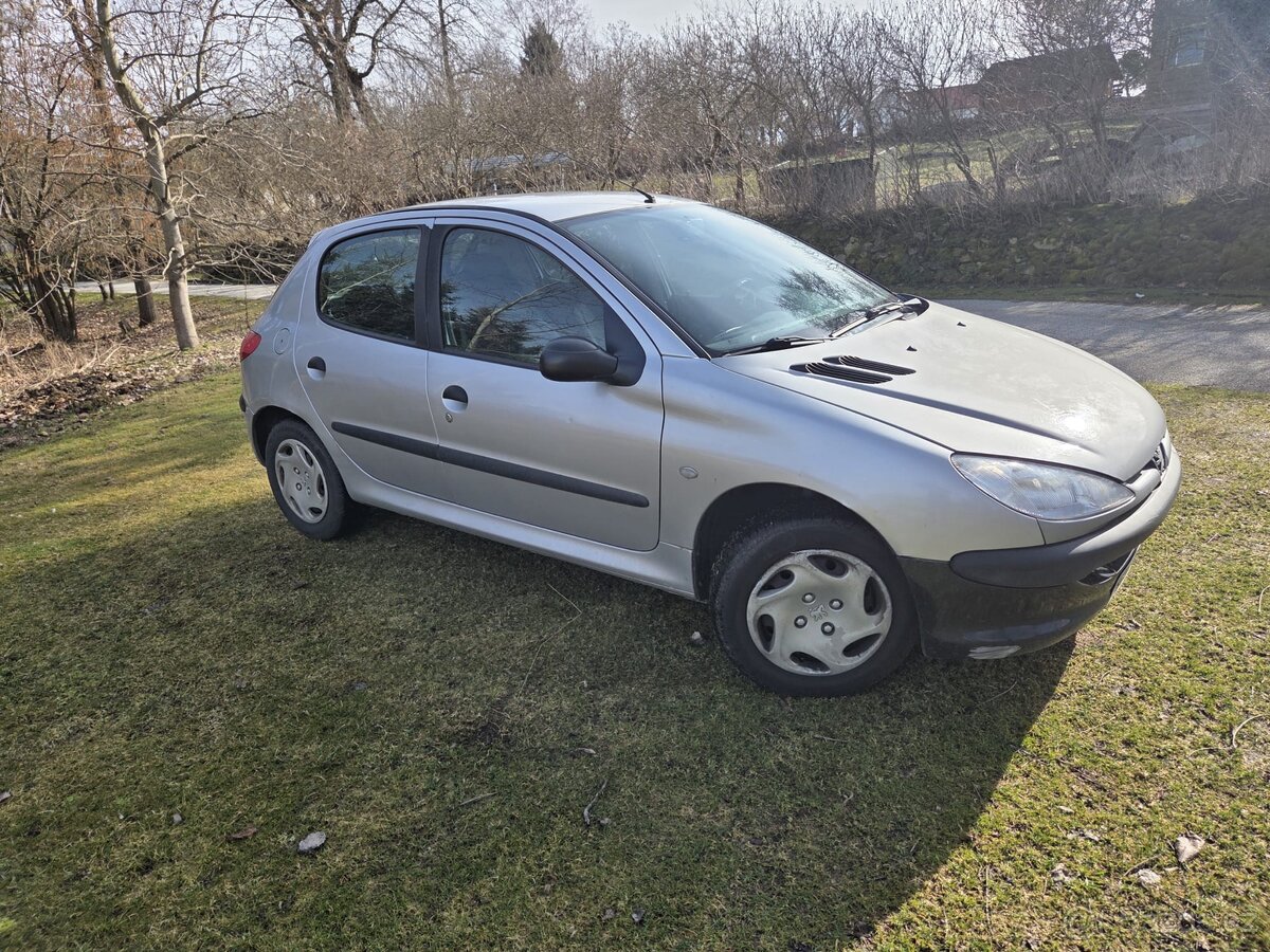 Peugoet 206 - 4