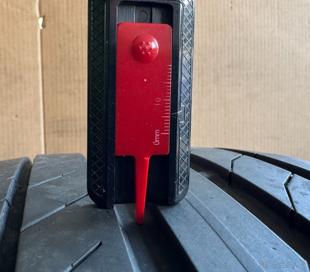 letní pneu 235/45-20 Continental - 4