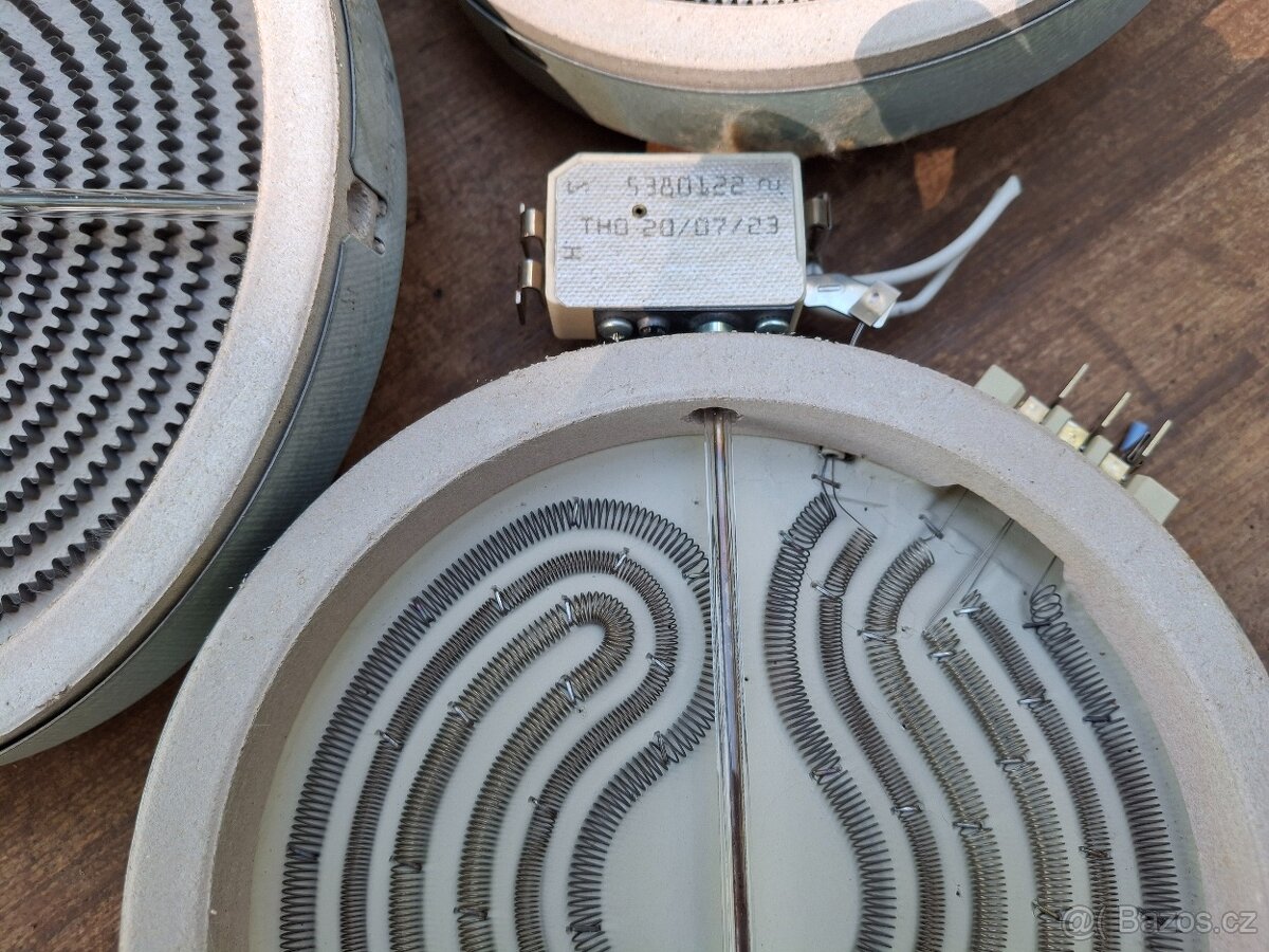 Plotýnky do sklokeramické desky - 4