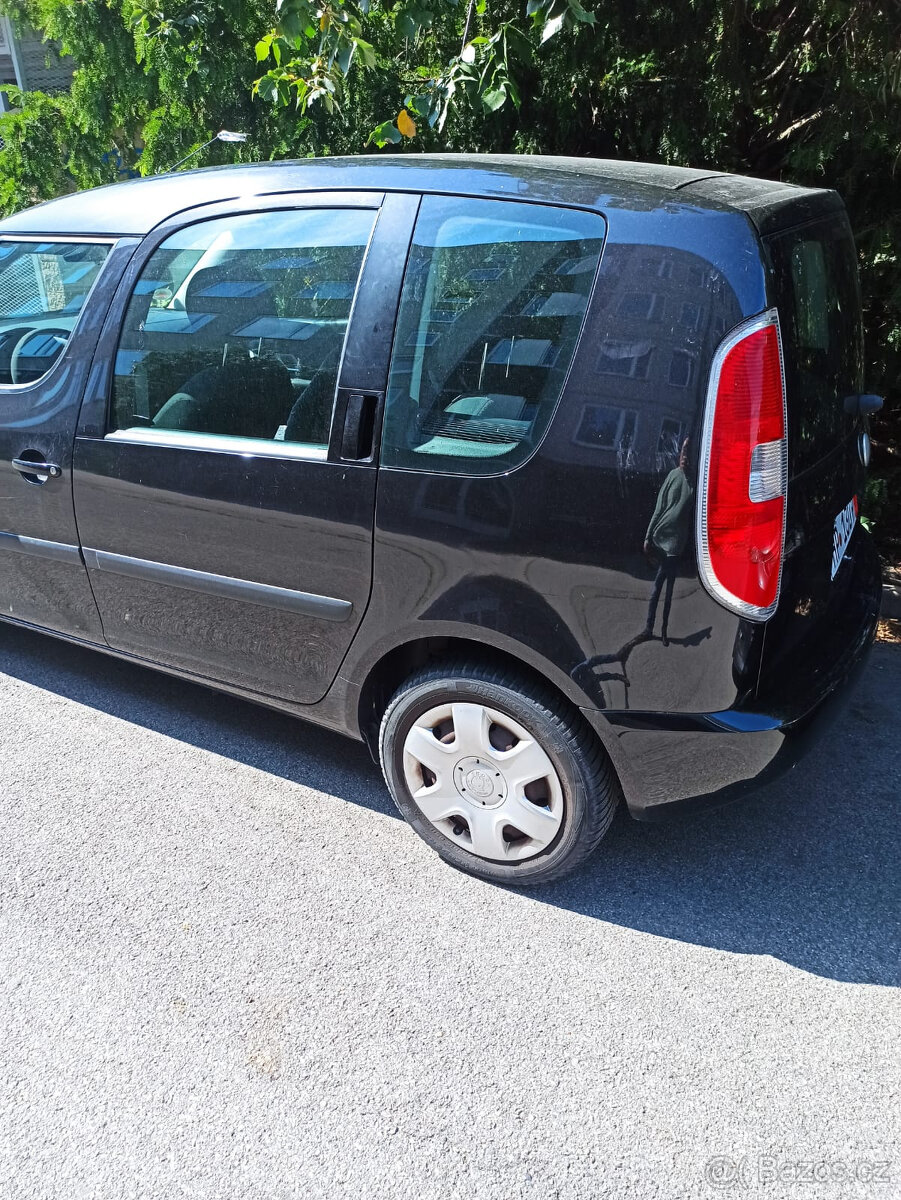 Škoda Roomster 1.4 16v 63kw, 2009, 200.000km, alu kola - 4