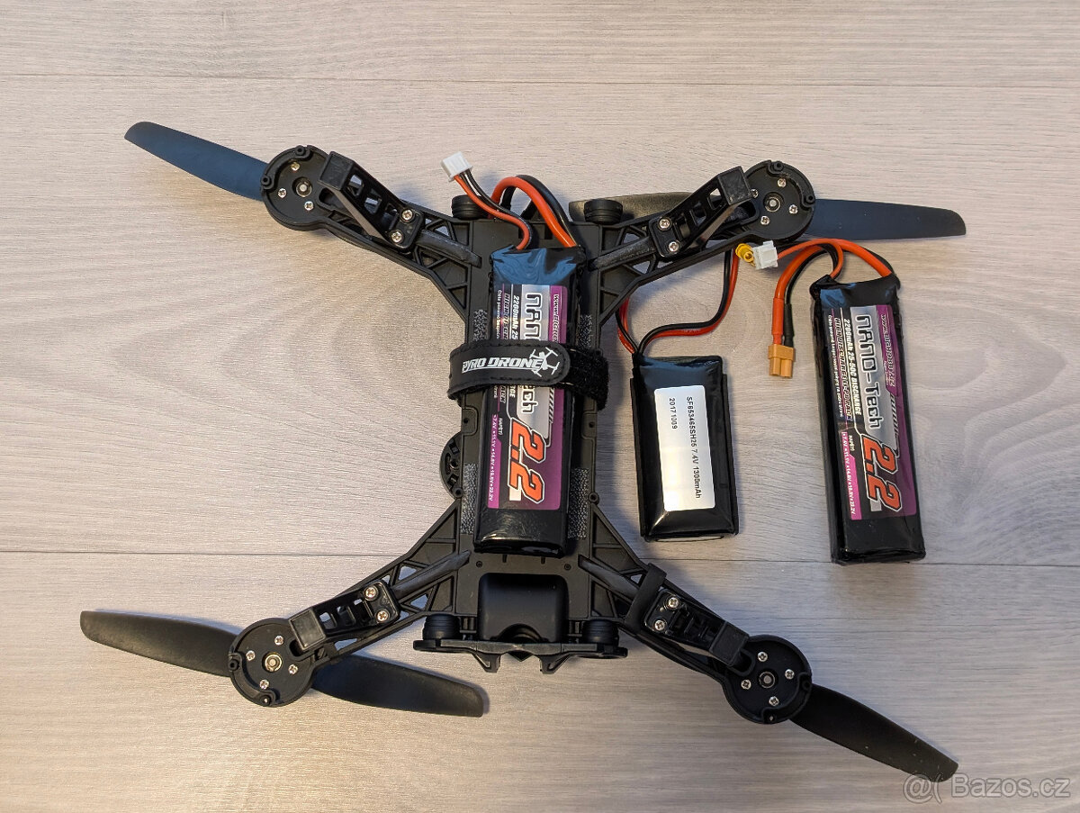 Dron MJX RC Bugs 6 + 2 akumulátory - 4