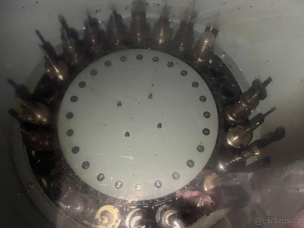 obráběcí centrum vertikální Kovosvit MCV 1016 Quick - 4