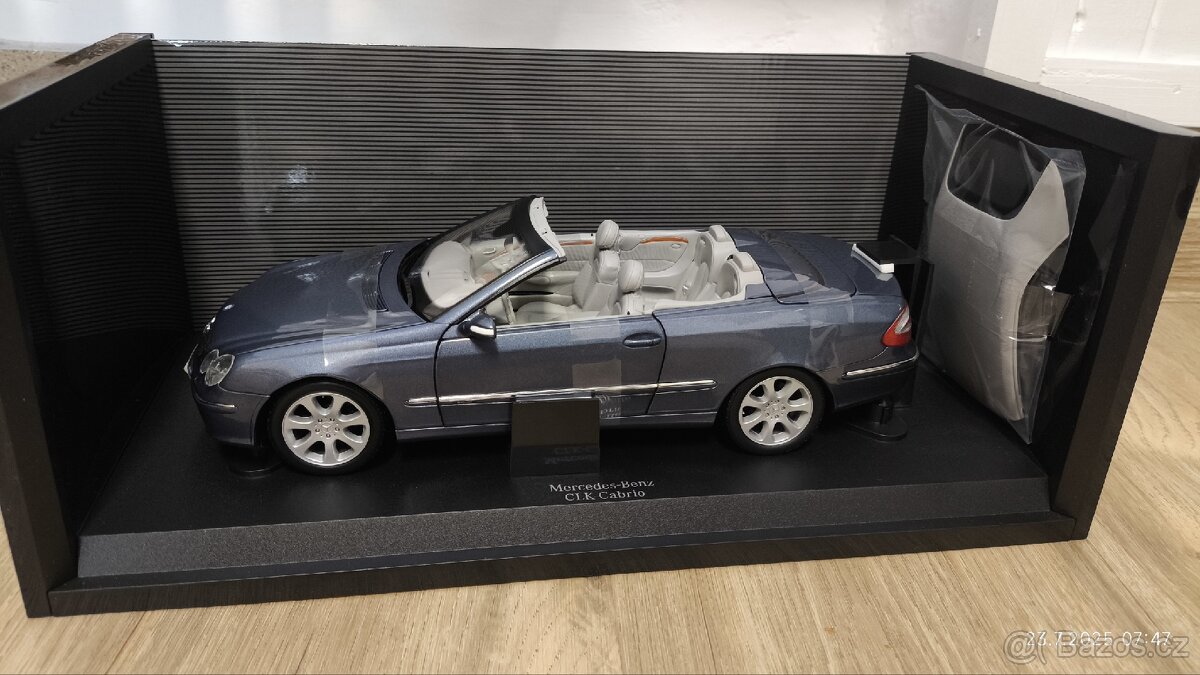 Model Mercedes-Benz CLK 500 Cabriolet 1:18 Kyosho - 4