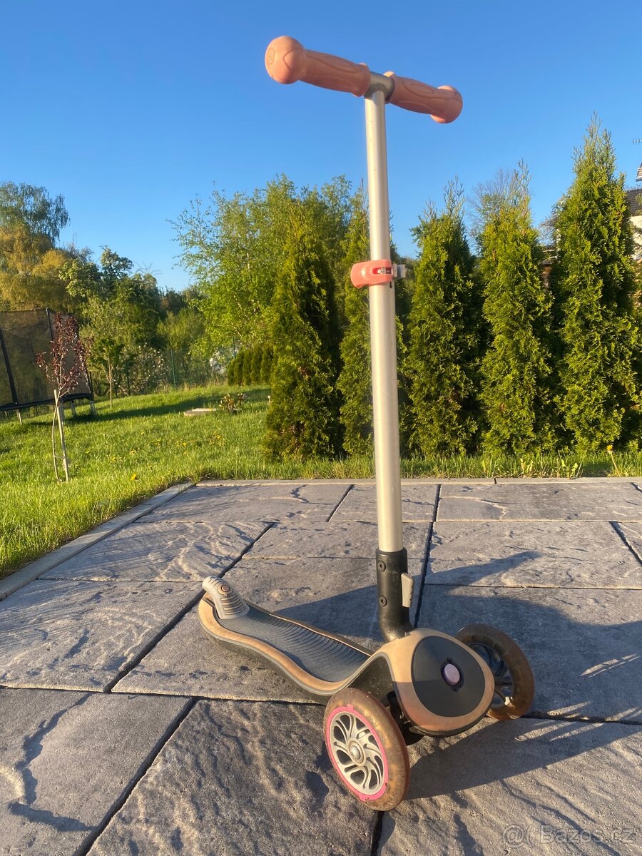 Dívčí koloběžka - 4