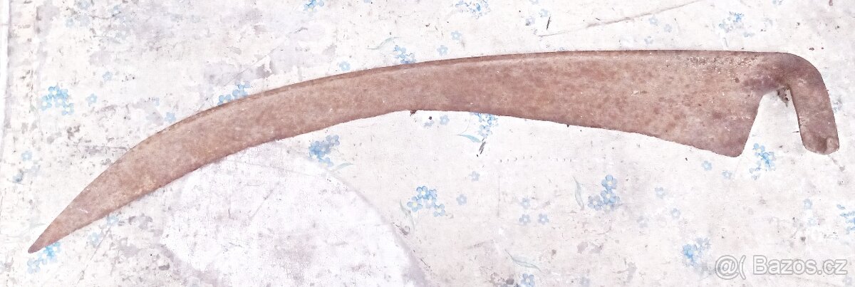 Kosa, ruční nářadí, ochranné štíty, kramle, sekerky - 4