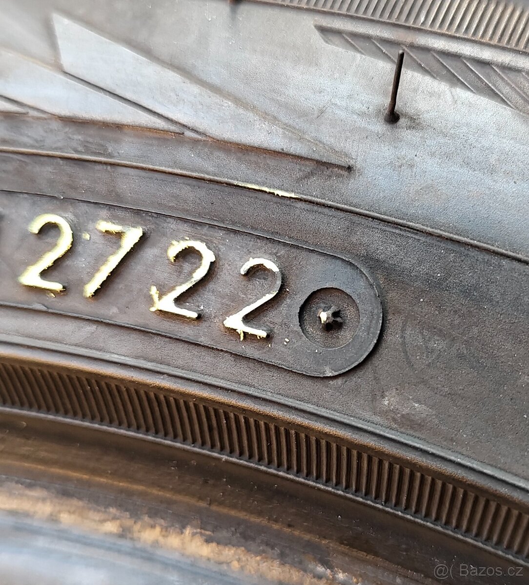 Použité celoroční pneu 215/45/16 TOYO - 4