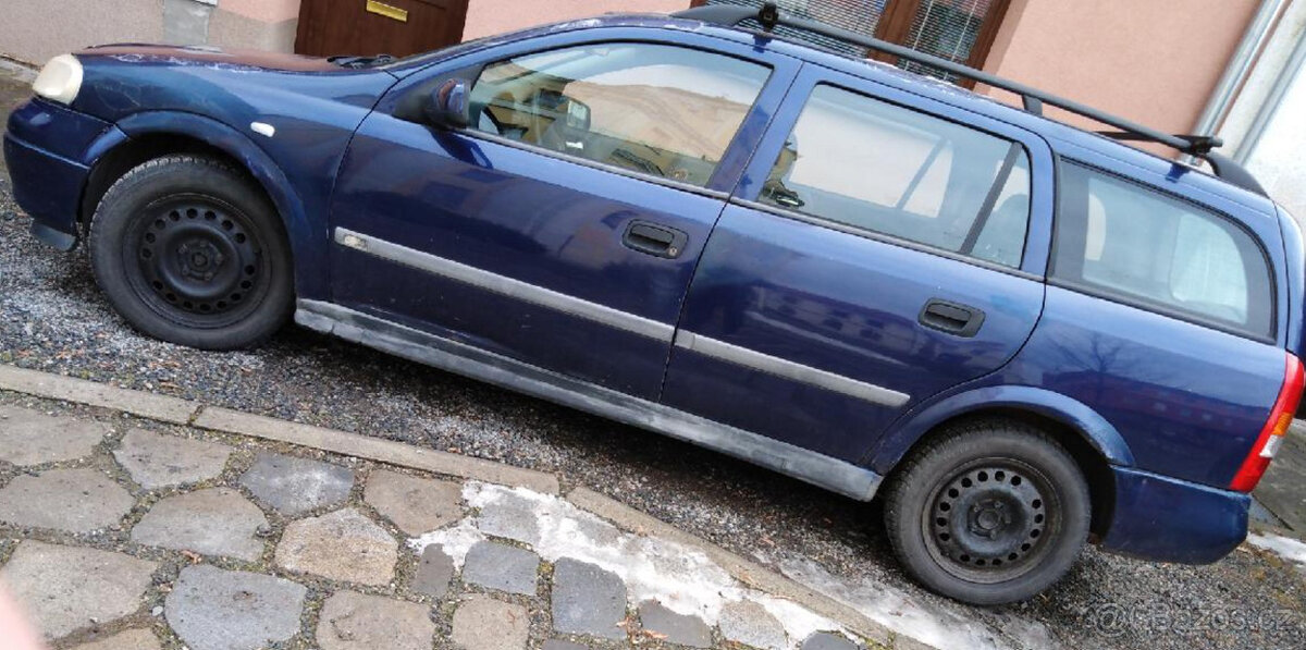 DILY OPEL ASTRA COMBI -CARAVAN 1,8 85KW lpg - 4