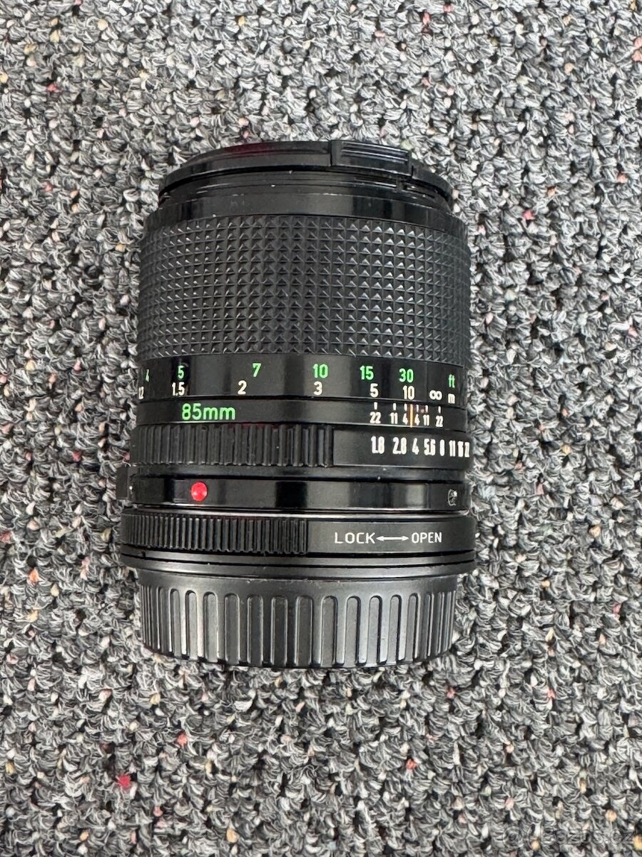 Canon FD 85mm F1.8 - 4
