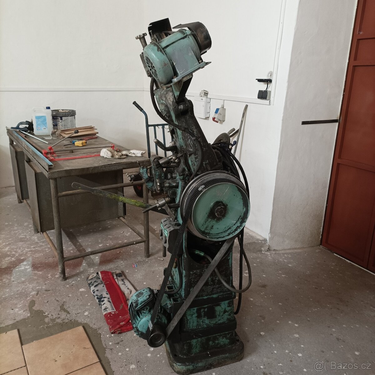 Bruska na kotoučové pily - 4