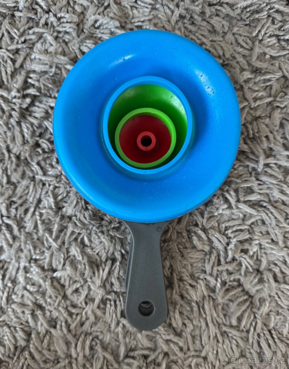 Sada trychtýřů - 4