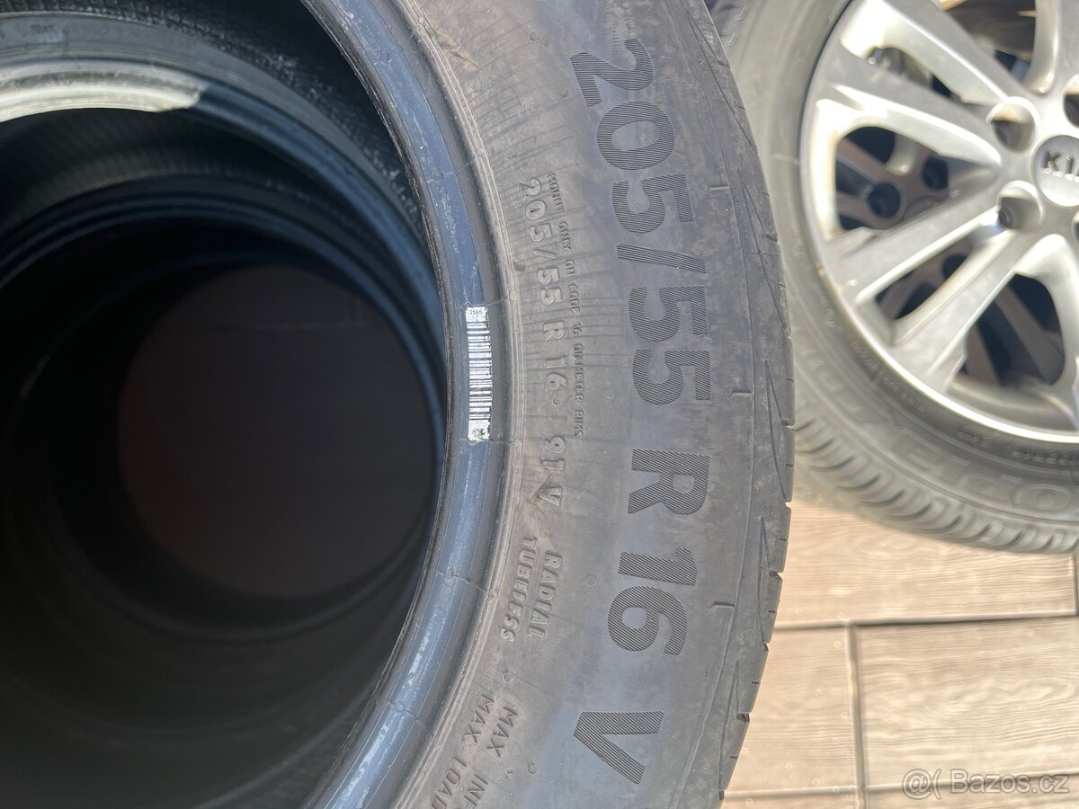 Pneu 205/55 R16 - 4