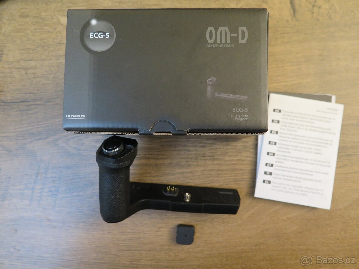 Olympus grip ECG-5 pro E-M5 Mark III / OM System OM-5 - 4