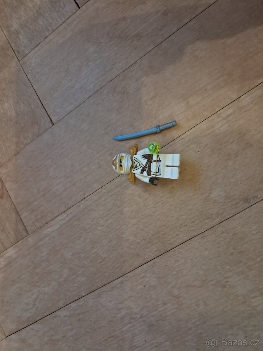 Lego ninjago 9440 - 4