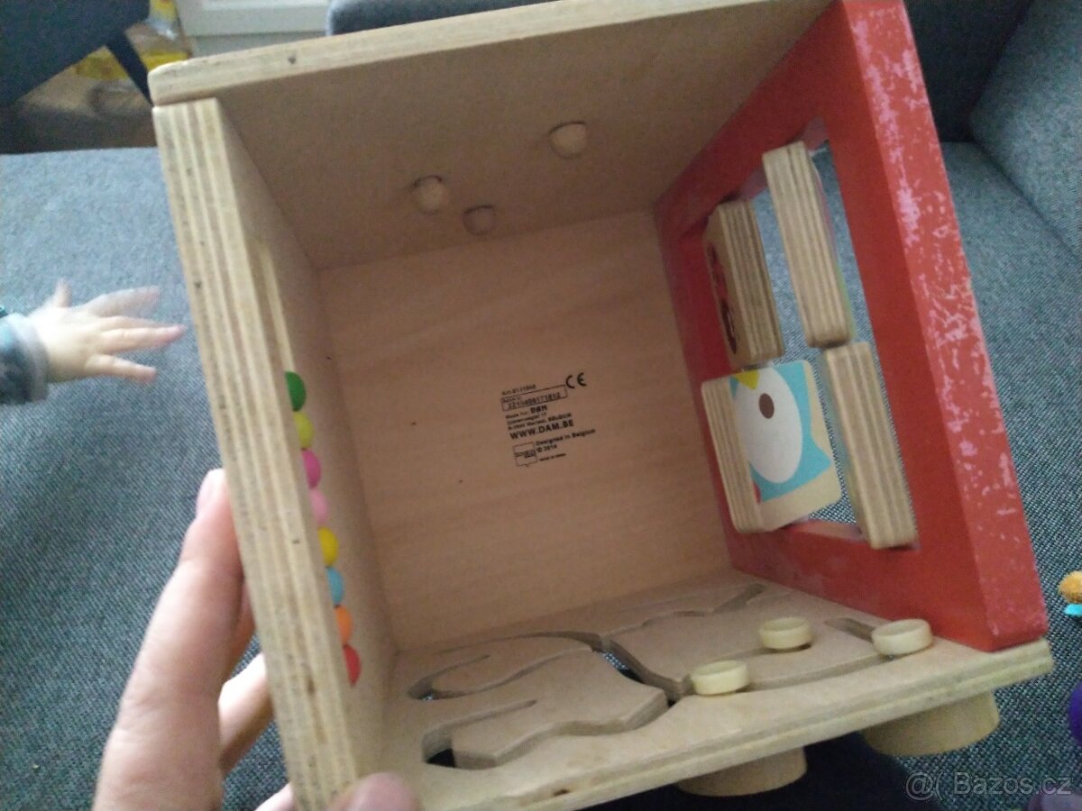 SCRATCH Dřevěná kostka s aktivitami - 4