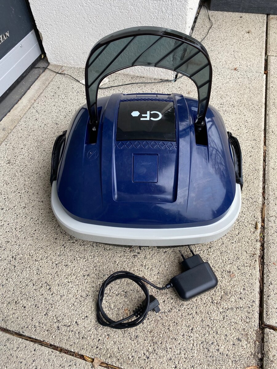 Bazénový vysavač Planet Pool CF 45 AKU - 4