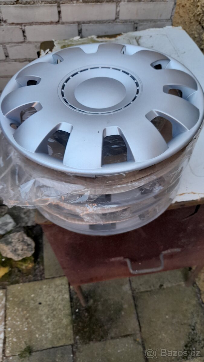 Barum 165/70 R13 79T a disky - 4