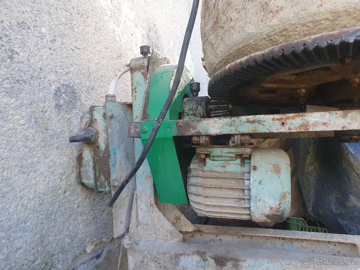 Stavební míchačka velká - 4