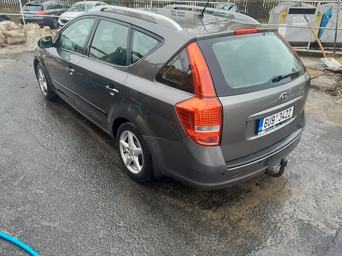 Kia ceed kombi - 4