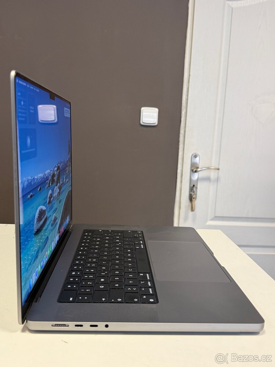 MacBook PRO 16” M1 PRO 2021 - 4