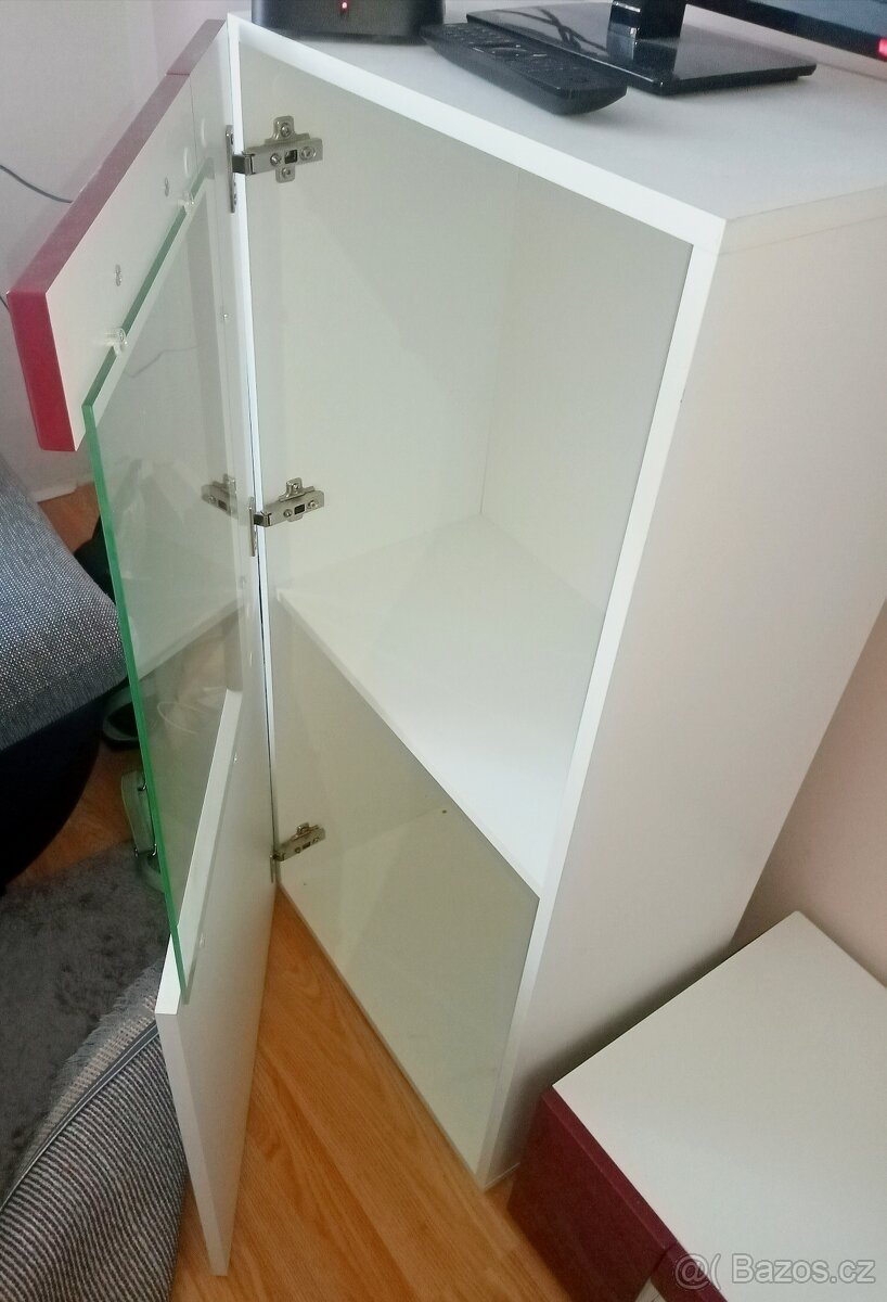 obývací stěna - 4