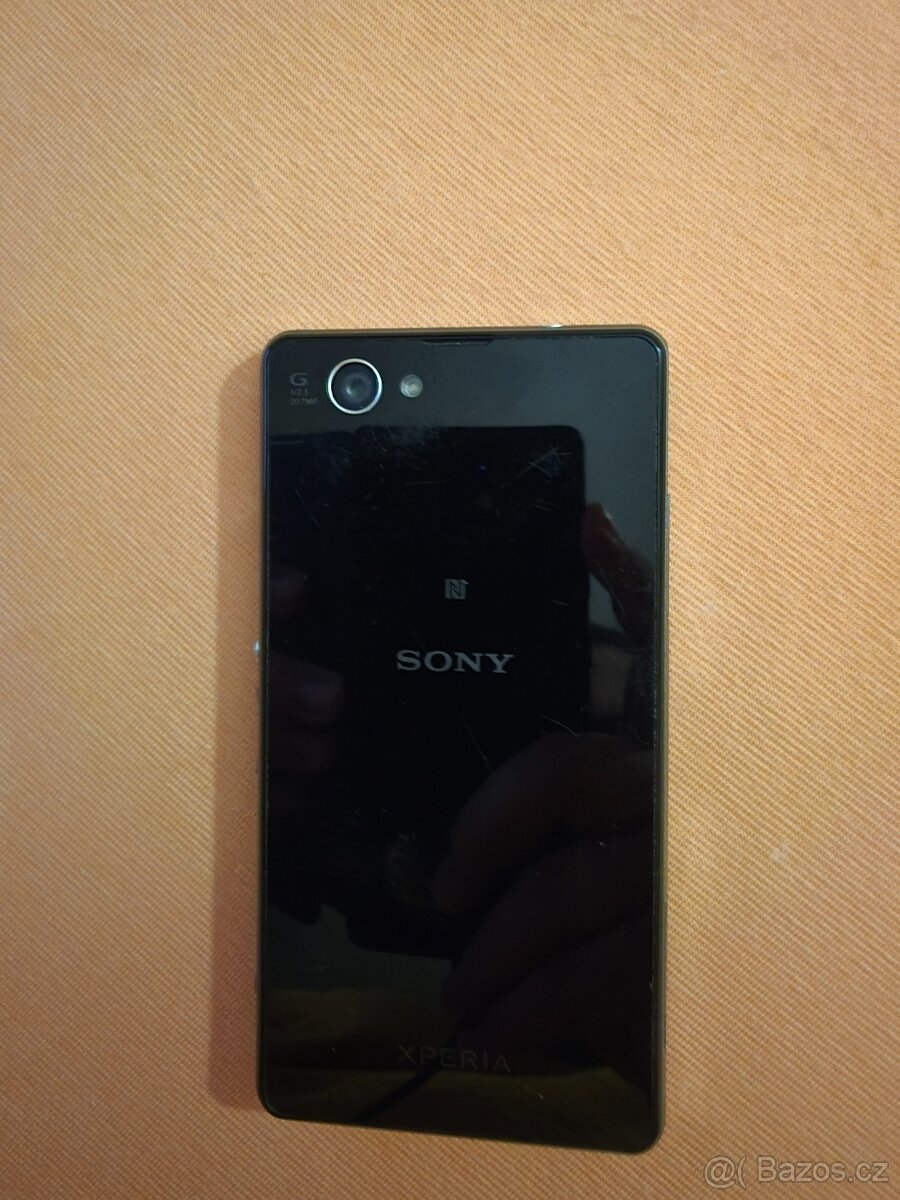 Sony z1 compact 2014 - 4