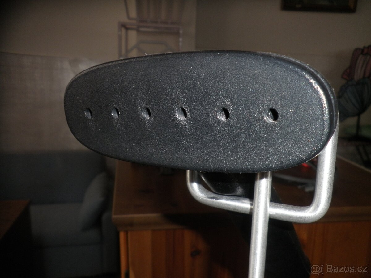 Profesionální napařovací žehlička Jiffy Steamer - 4