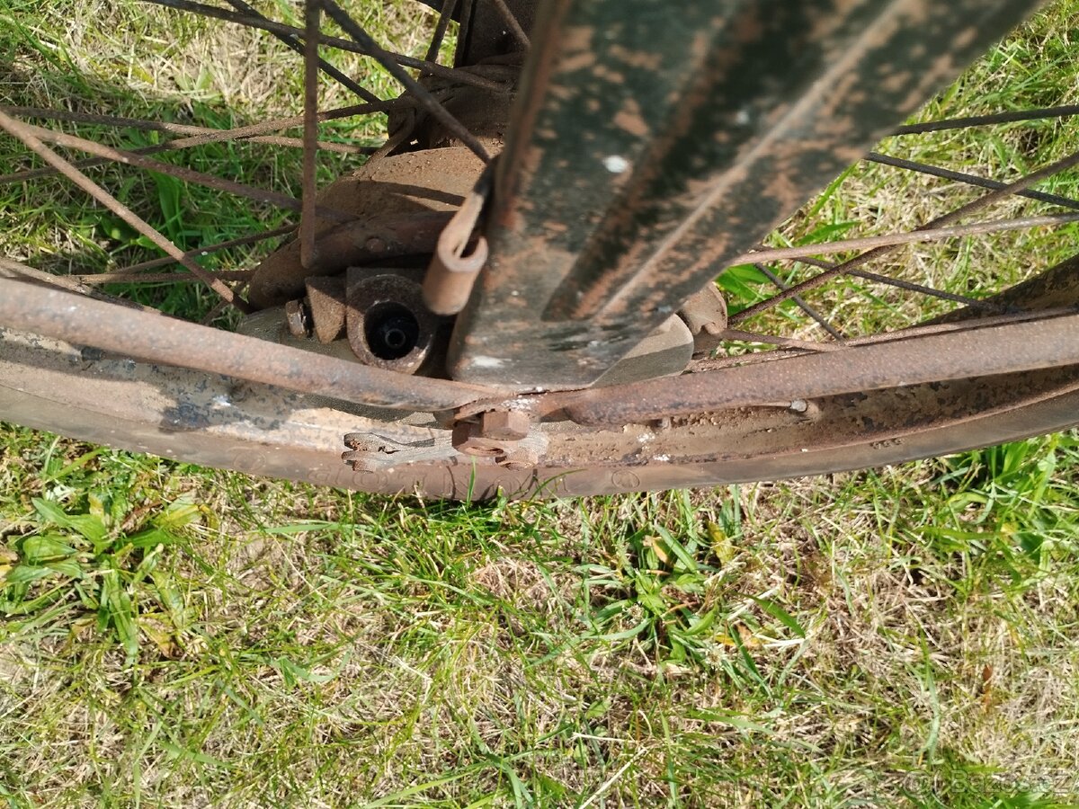 Přední vidlice NSU 125 ZDB originální stav včetně barvy - 4