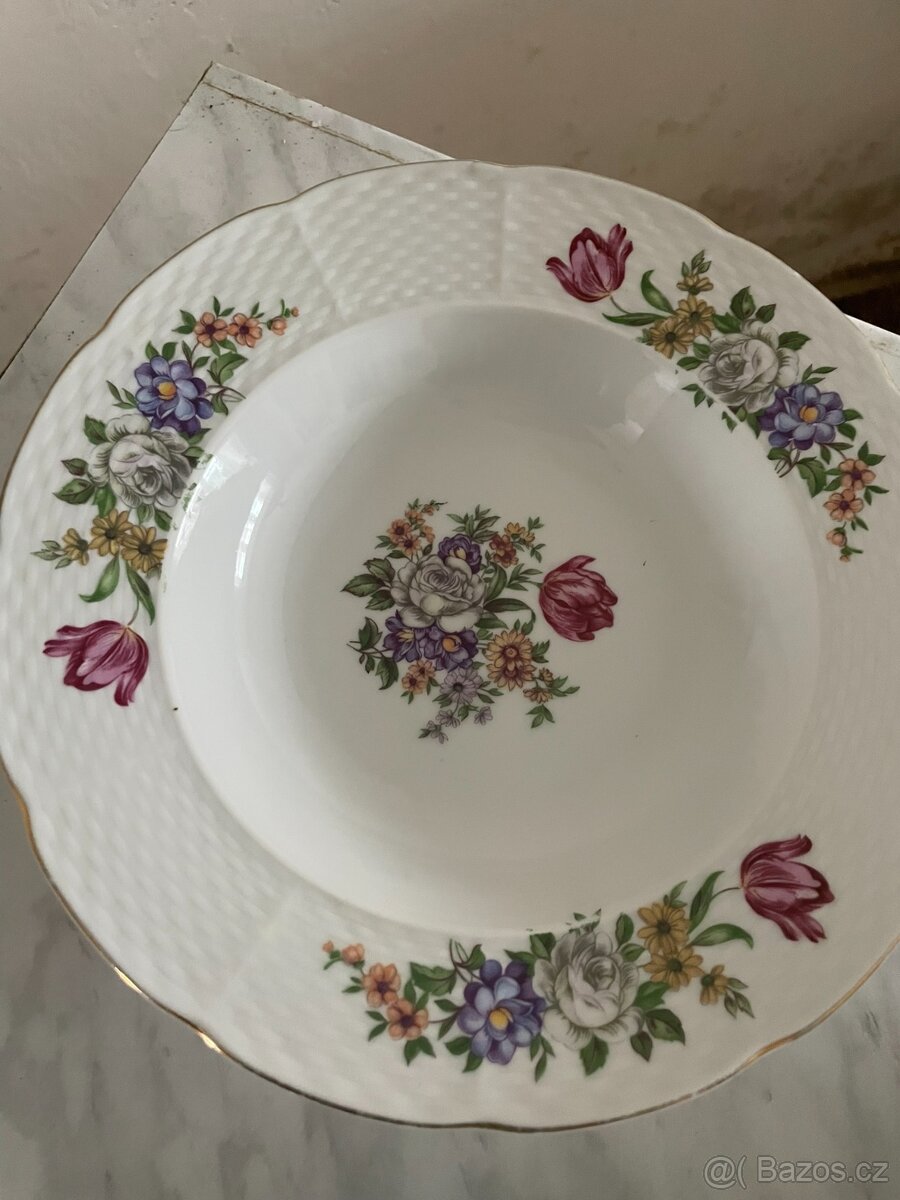 Porcelánový set talířů Thun - Československo - 4