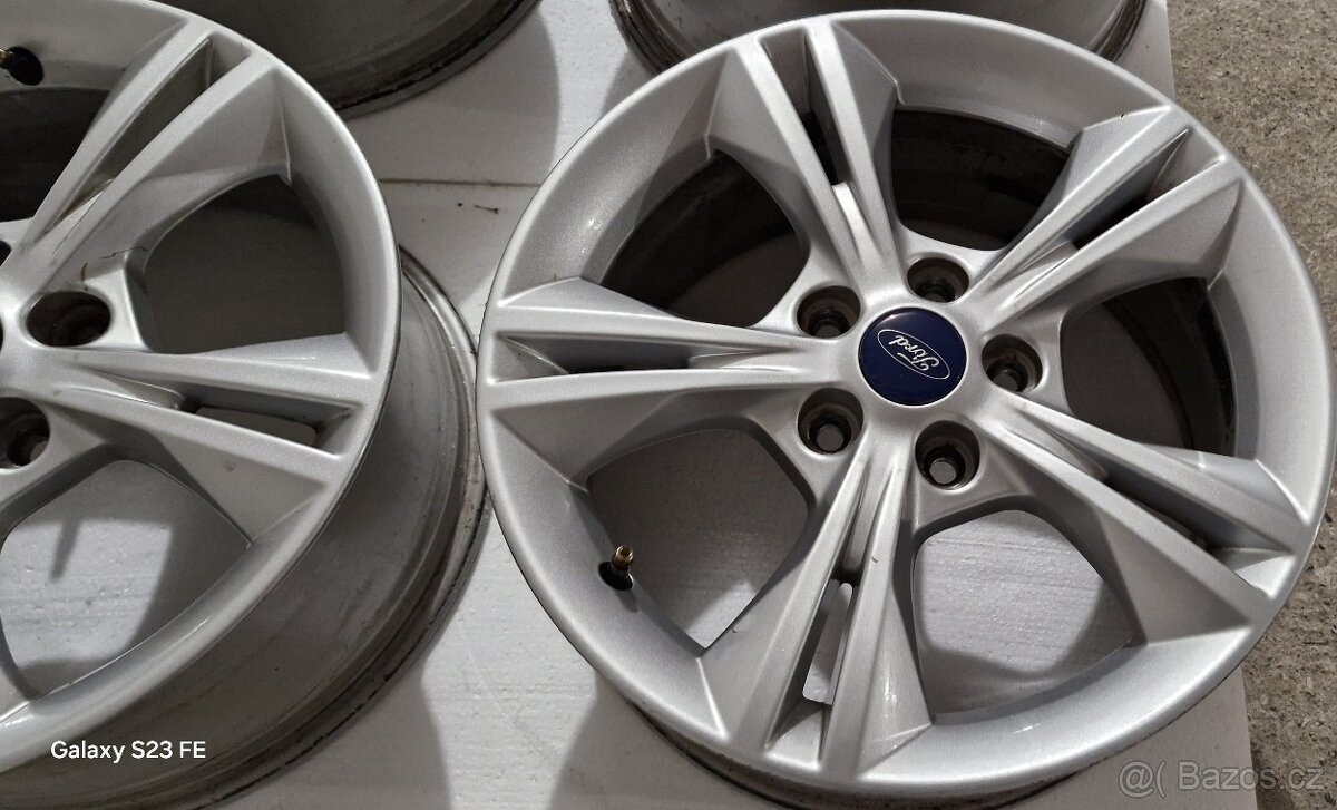 Predám alu. disky Ford 5x108 R16 - 4