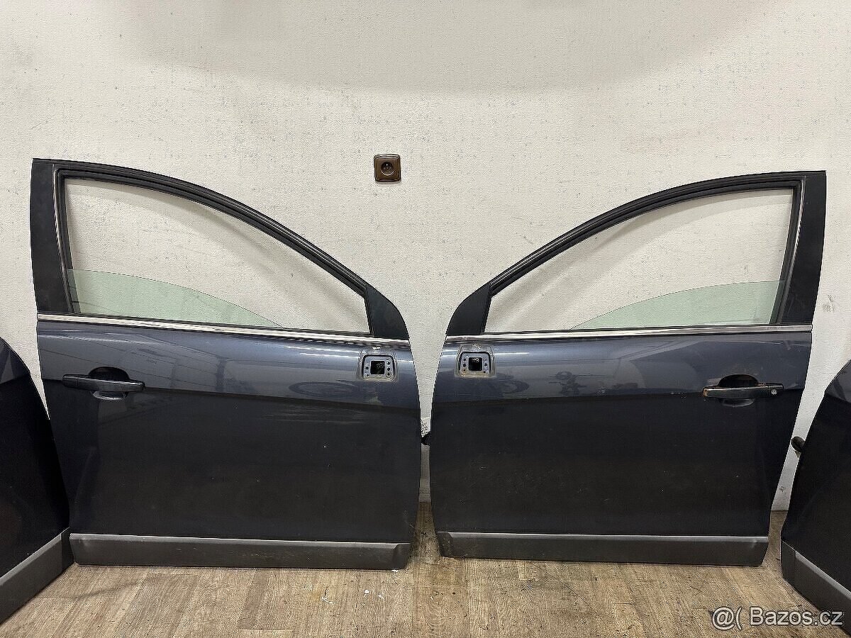 Chevrolet Captiva boční dveře barva 88U - 4