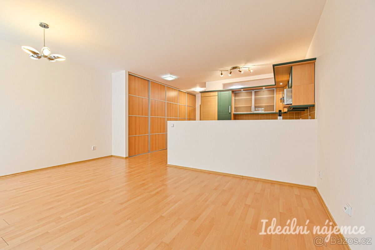 Pronájem bytu 1+kk, Vodní, Staré Brno, 18.500 Kč/měs, 60 m2 - 4