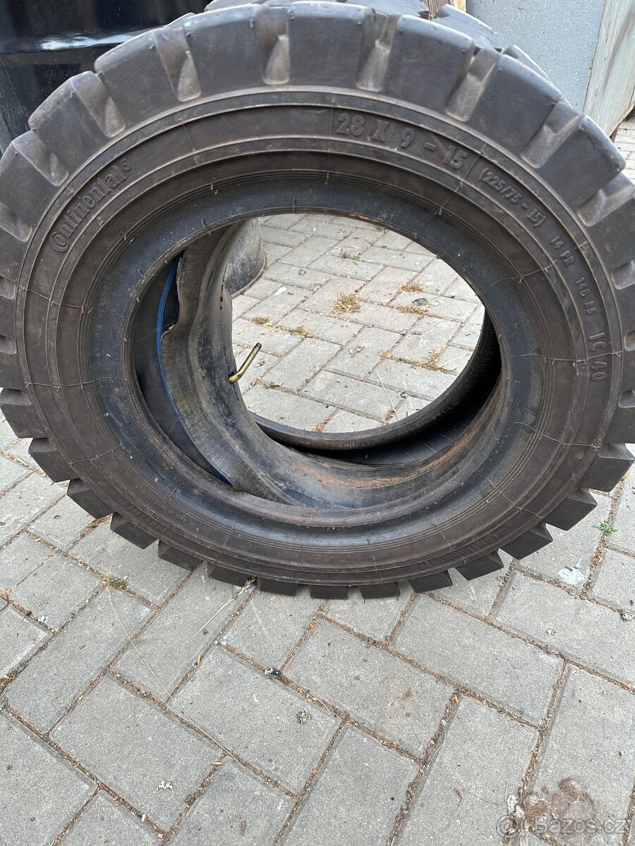 Pneu 28x9-15 IC40 - 4