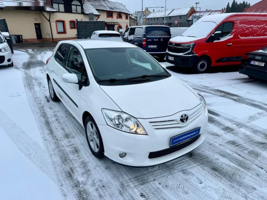 Toyota Auris, 1.6i - CZ - 1.Majitel - 4