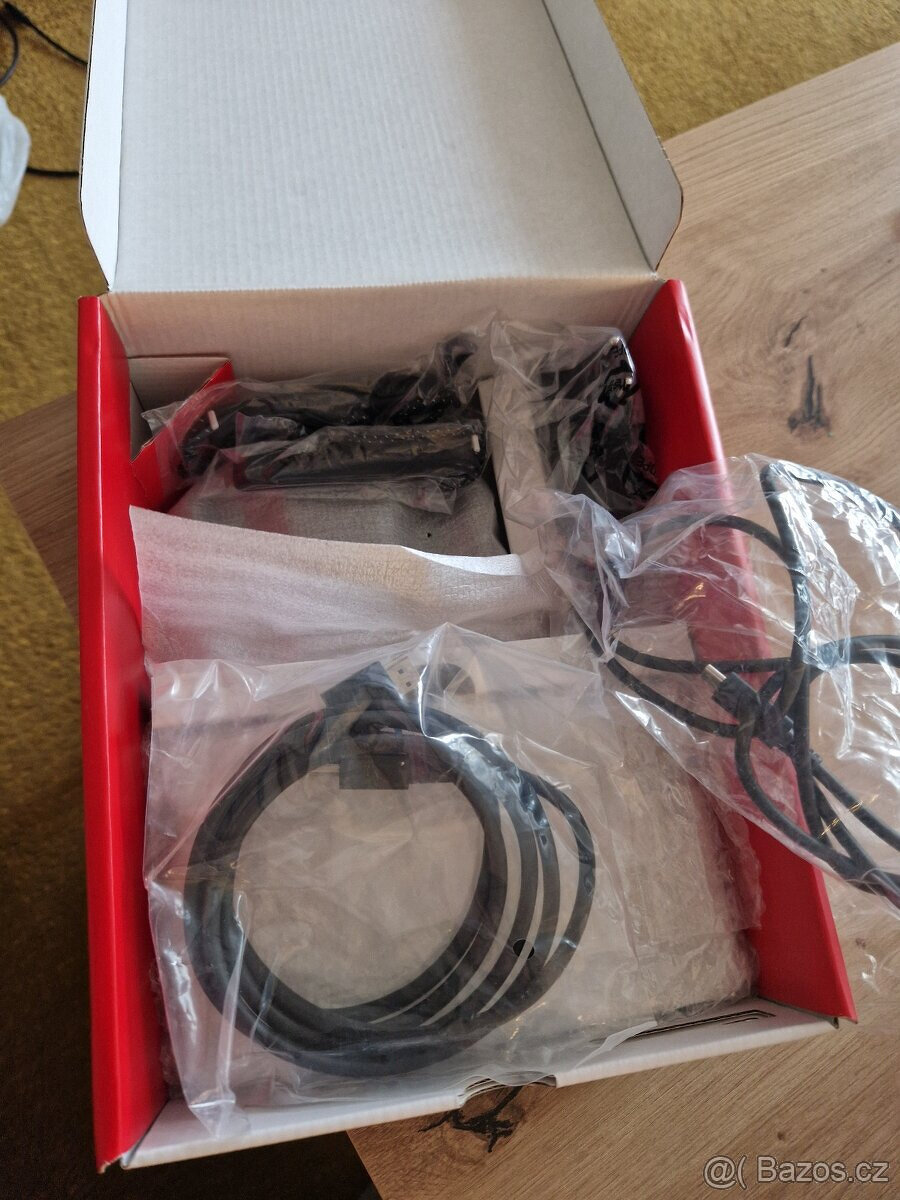 Nintendo Switch OLED White – TOP stav, kompletní balení - 4